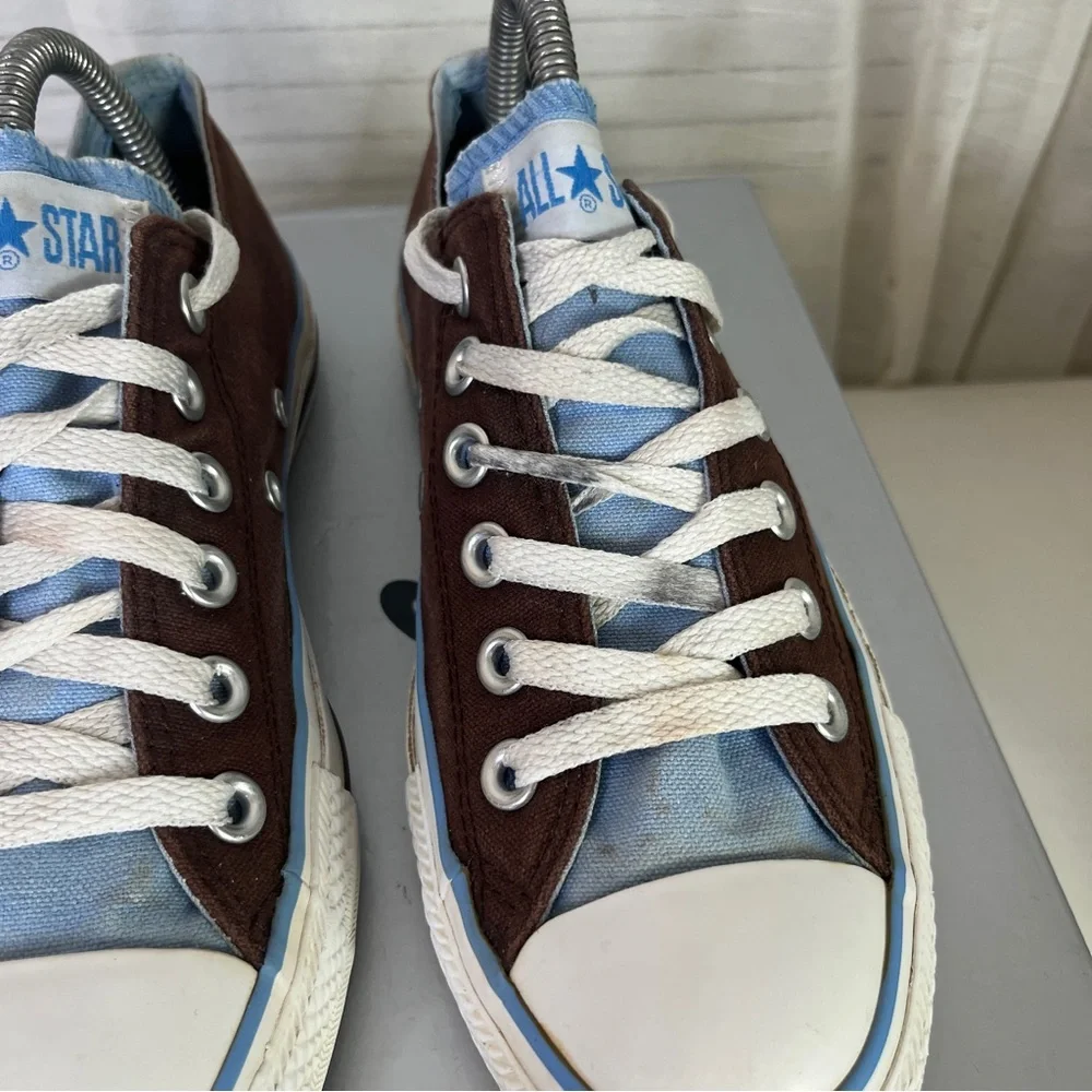 Converse Chuck Taylor All Star‎ Low Tops Two-Tone Brown / Blue Women Size 7 (b5)